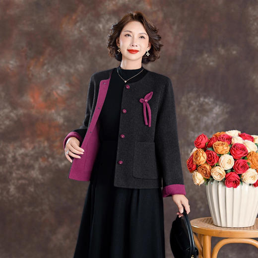 XT 2502蝴蝶结妈妈双面羊毛大衣减龄羊毛呢子短外套 商品图2