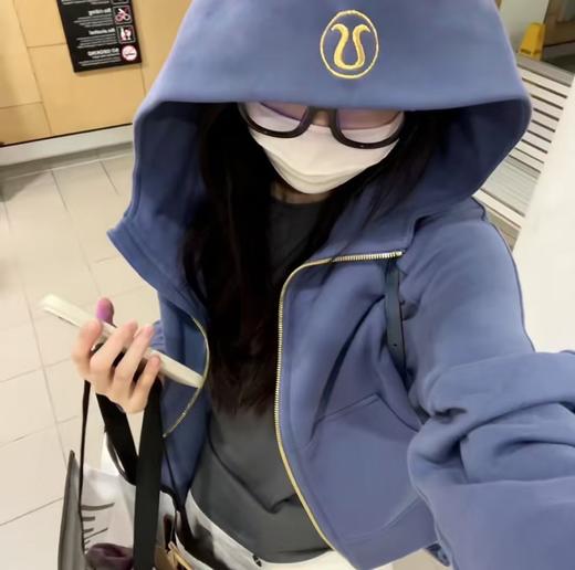 露露 极简风合身开衫拉链纯色加绒舒适简约百搭外套 （EJ） 商品图1