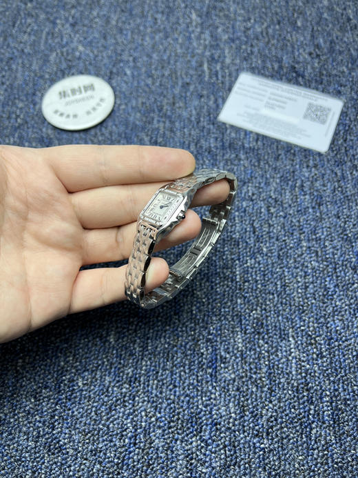 卡地亚Panthère de Cartier猎豹系列女士腕表 小号22X30mm 商品图3