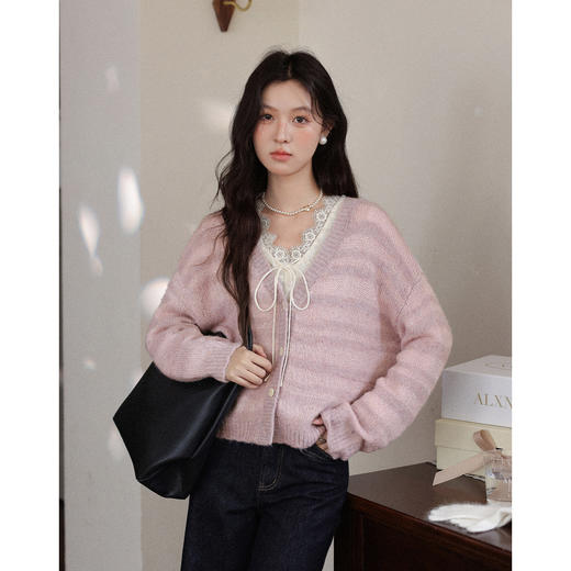 鹿向南「半岛弥香」法式拼接高级感粉色条纹V领毛衣开衫上衣女秋 商品图2