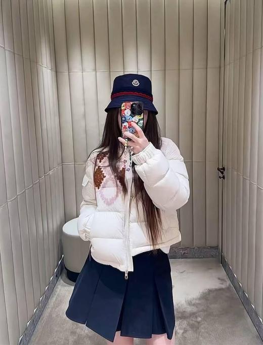 Moncler 25Fw秋冬新款 Megara毛线刺绣面包服短羽绒服(DQJ*MM) 商品图0
