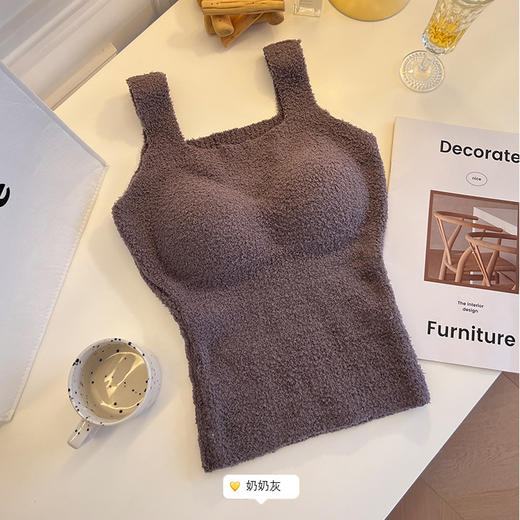 【新款】带胸垫加绒吊带背心 羊羔绒毛绒保暖打底衫 秋冬免穿文胸一体式内搭 商品图6