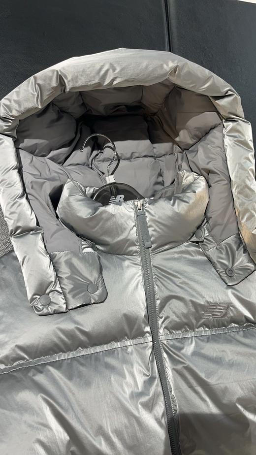 【云粉节】 【新品】7楼 NewBalance女士轻便保暖羽绒服 吊牌价：1899元 商品图2