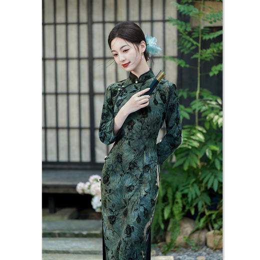 GX牛奶丝植绒长款七分袖旗袍2025秋季新款复古中国风旗袍 商品图0