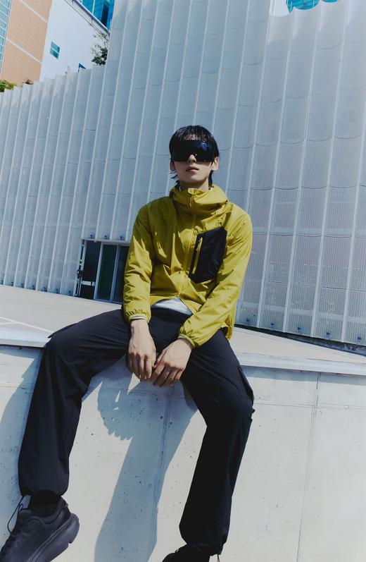 【春上新】【7折】6楼OUTDOOR户外休闲梭织外套加绒保暖连帽舒适时尚百搭外套吊牌价1299元折后价909元 商品图6