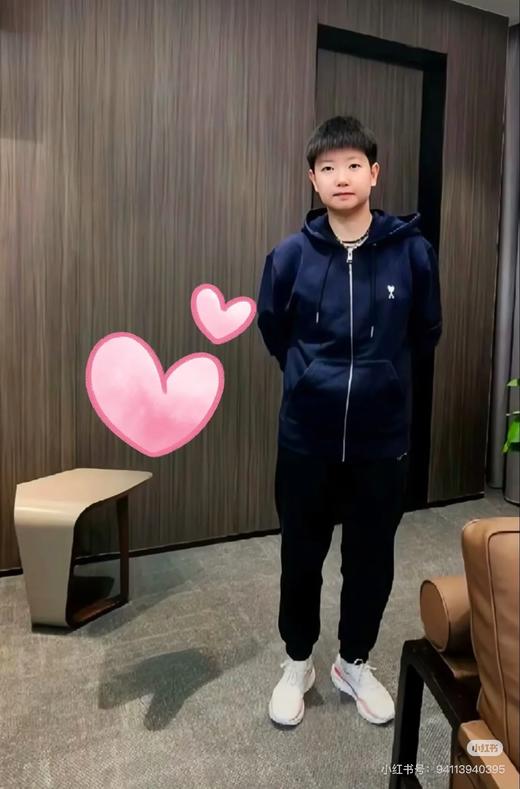 AMI同款 爱心刺绣棉质拉链连帽卫衣  男女同款 商品图9