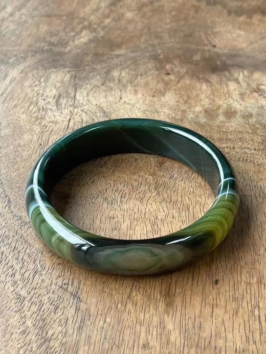 绿白双色缠丝玛瑙手镯，顺丰包邮 商品图0