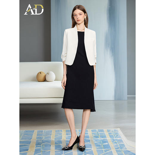 AD高端精致西装外套女2025新款秋季气质女神范职业装短款西服上衣 商品图4