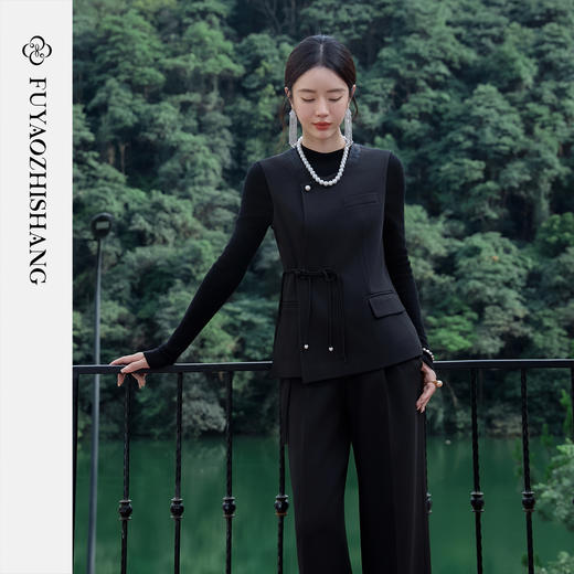 FUYAO扶摇 复古文艺 国风盘扣马甲两件套2025秋黑色醋酸时尚套装 商品图3