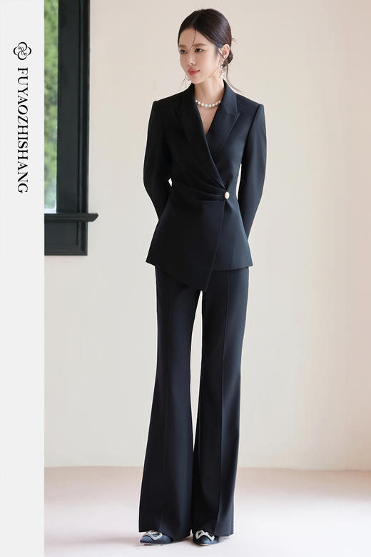 FUYAO扶摇 黑色西装套装女2025秋高级感醋酸西服外套微喇裤两件套 商品图5