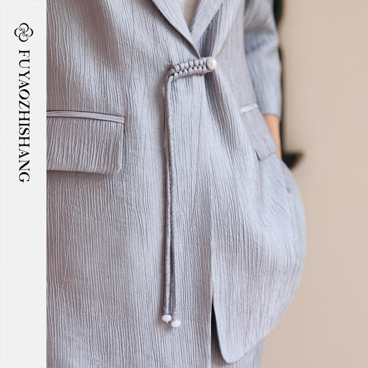 FUYAO扶摇 天丝肌理感时尚套装女秋高端垂感西装外套小个子两件套 商品图2