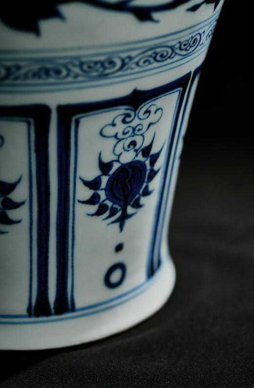 守艺 · 摹古元青花缠枝牡丹纹梅瓶 柴窑 高48cm 宽23.5cm 商品图1