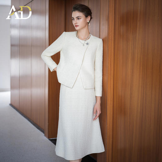 AD白色名媛小香风套装裙女2025新款秋冬高级感轻奢外套半身裙套装 商品图1