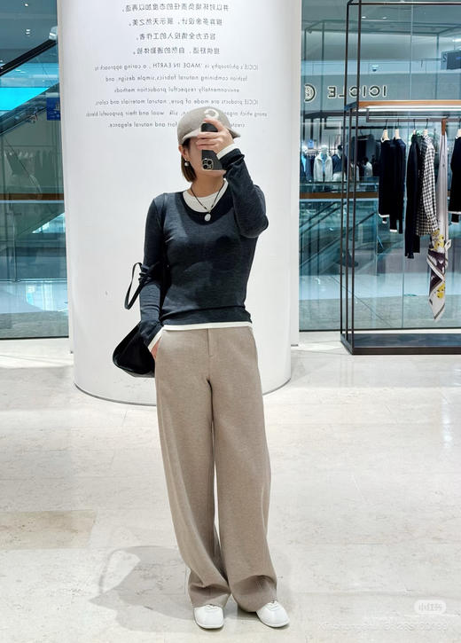 1013-6 极限特惠 渠道圆正 小禾 超细羊毛 阿尔法面料 假两件 层次感 长袖打底 我穿40很合适 商品图14