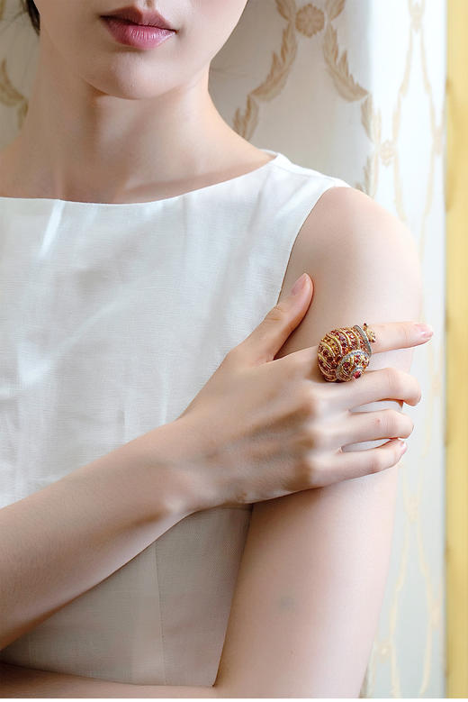 独角鹿西洋古董 1970年代美国出品18K黄金镶嵌钻石碧玺及黄水晶「蜗牛」造型戒指 商品图0