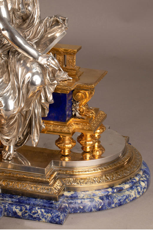 独角鹿西洋古董 19世纪法国工坊出品新文艺复兴风格铜鎏金装饰银质雕像青金石座钟 商品图3