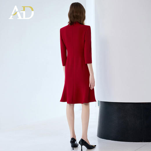AD法式优雅V领长袖连衣裙2025年秋季新款红色订婚裙修身中长裙子 商品图4