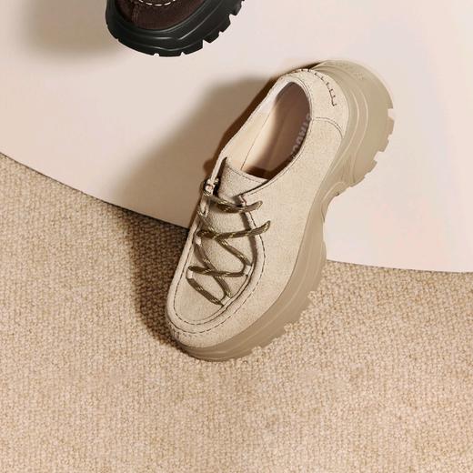 【云粉节】【思加图】BF楼思加图2025新款马戏团复古袋鼠鞋厚底增高休闲单鞋女鞋子EFU44吊牌价1490 商品图3