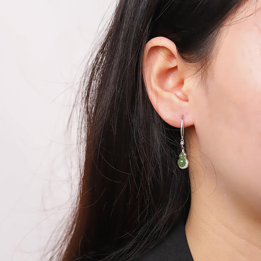 【福禄珍喜】S925纯银和田玉碧玉福禄葫芦耳饰【RP-EZ620027】 商品图3