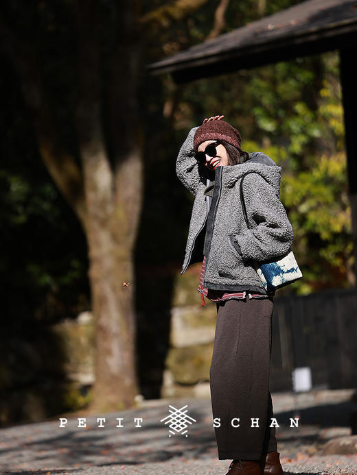 Petit Schan小闪 CLO#689 strong sheep 沸羊羊 羊羔毛连帽休闲短外套 商品图4