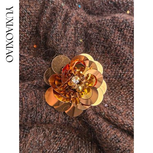 余潇潇【伦萨千金】马海毛羊毛桑蚕丝大翻领荷叶边袖一字肩亮片毛衣 商品图2