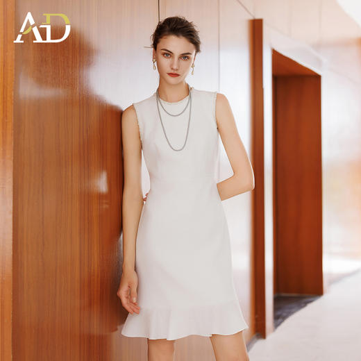 AD巨好看的早秋连衣裙2025新款无袖内搭粗花呢接拼雪纺荷叶边裙子 商品图3