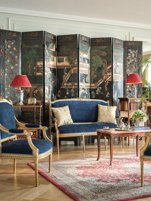 【已售】独角鹿西洋古董 20世纪初中国出品「六宫百子戏婴图」主题黑漆地款彩屏风 商品图0