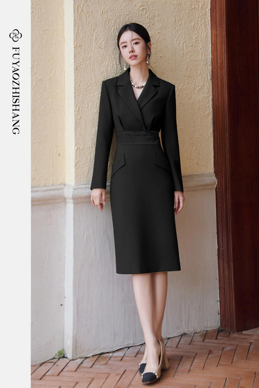 FUYAO扶摇 高级感黑色连衣裙女修身显瘦小黑裙轻奢名媛气质包臀裙 商品图5