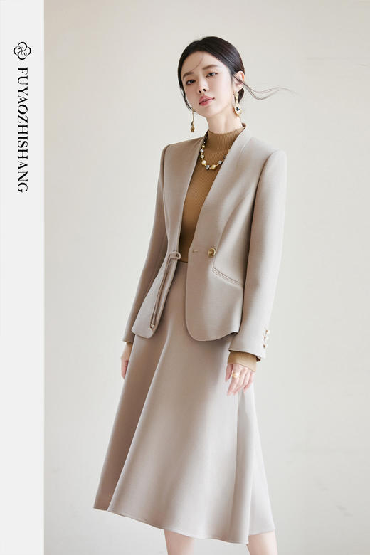 FUYAO扶摇 高级感时尚套装女精致富家千金感小香风醋酸西装两件套 商品图5
