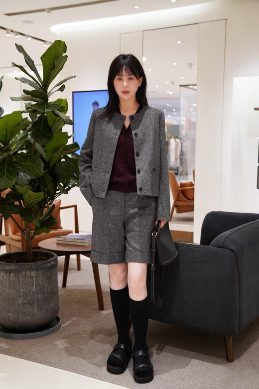 【高品质私服】【IC羊毛混纺花呢夹克外套】周二（10.14）上午10点开始 基于经典的英式风格 手感柔软 舒适自如G1572【无标出货 介意慎拍】 商品图8