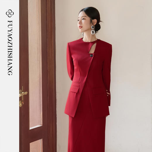 FUYAO扶摇 羊毛西装外套女红色国风设计感西服镂空领中长款上衣冬 商品图3
