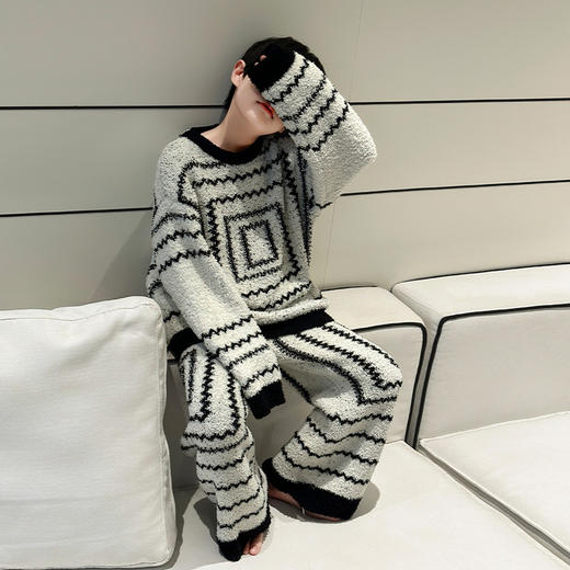 2025秋冬新款半边绒儿童珊瑚绒睡衣 熊猫圆圆男童家居服 保暖套装 商品图5