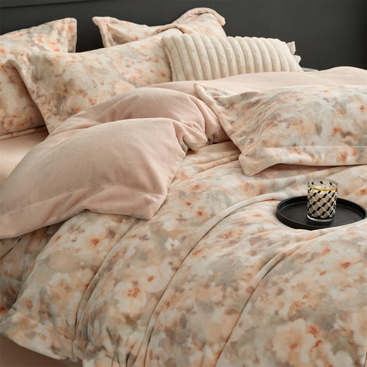 【新一代艾能发热柔暖面料】【门店同款】1S速热升温8℃艾能绒四件套 热力短绒双重暖感原生抑菌套件 商品图3