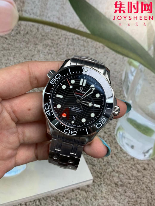 欧米茄VS海马300米系列V4版 8800一体机 VS海马v4版 原装开模 黑海马 男士腕表 商品图2