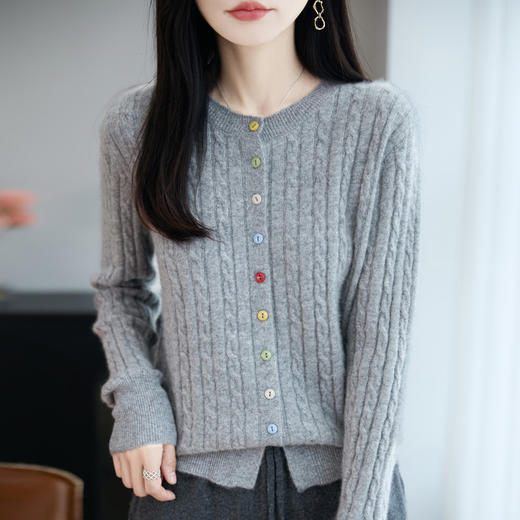 丁摩 100%纯羊毛圆领扭花彩扣开衫打底上衣M2-458 商品图3