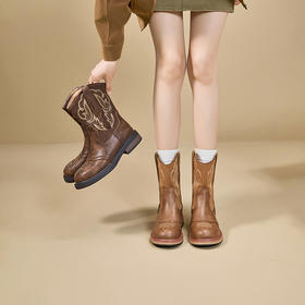 西遇西部刺绣牛仔靴女新款秋冬复古新疆美拉德短靴棕色马丁靴K2057159