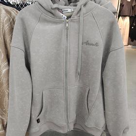 199.9元 AIRWALK 外套 629482-HD(线上线下同步在售不保证有货，介意勿拍)