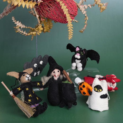 订购6周到｜Felt So Good-Wanda the Witch Biodegradable Halloween-女巫 旺达 羊毛毡 挂件［英国设计师］ 商品图6
