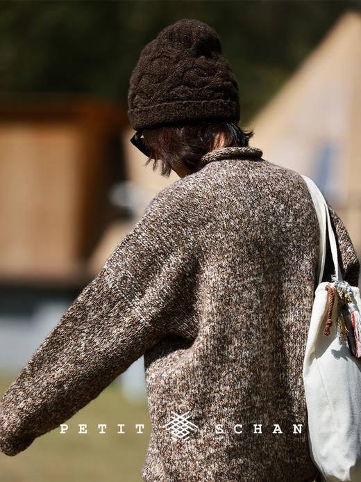 PETIT SCHAN小闪 CLO#925 The Lucky Trio 吉祥三宝 牦牛绒骆驼绒长绒棉手纺纱手编套头毛衣 商品图4