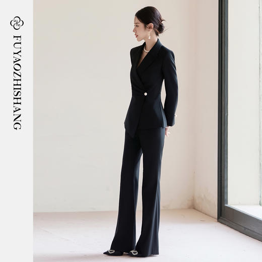 FUYAO扶摇 黑色西装套装女2025秋高级感醋酸西服外套微喇裤两件套 商品图4