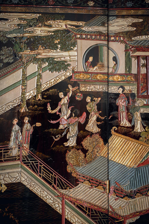 【已售】独角鹿西洋古董19世纪中国清代出品官邸人物与亭台山水主题黑漆地款彩双面八曲屏风 商品图4