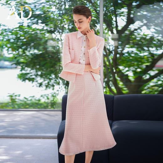 AD韩系早秋穿搭一整套2025新款浅粉色手工拉毛小香风套装流苏伞裙 商品图3