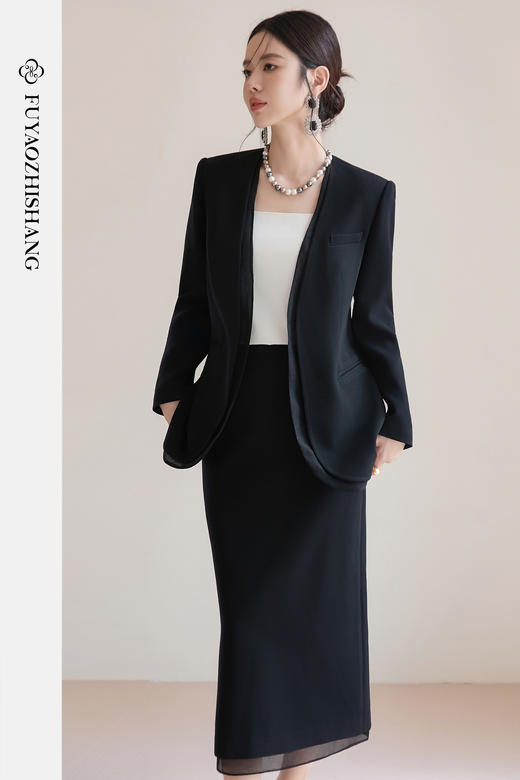 FUYAO扶摇 高级感醋酸女装2025秋款西装两件套法式复古小西服上衣 商品图5