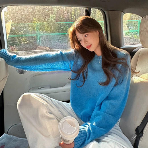 isabelle marran土耳其蓝毛衣 | 掌柜定制色，2025年流行，显白、显瘦设计【3-5天发货】 商品图2