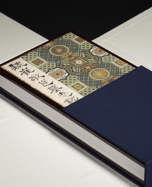 善本碑帖精华：《崔敬邕墓志》，一函一册，册页装，江吟主编，西泠印社出版社2025年一版一印，定价498元。售价见链接。 商品图2