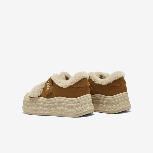 【云粉节】BF楼百思图2025冬季新款毛毛鞋棉鞋运动女休闲鞋E1911DM5 吊牌价859.现价439 商品图8