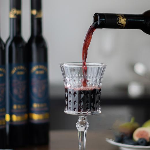 疯抢中！！C*TV力荐【长白山有机蓝莓酿造·冰酒】Gi地理标志 -8℃野生冰霜有机蓝莓 甜型冰酒 12%vol 375ml*4瓶/送手提礼盒+海马刀 商品图6