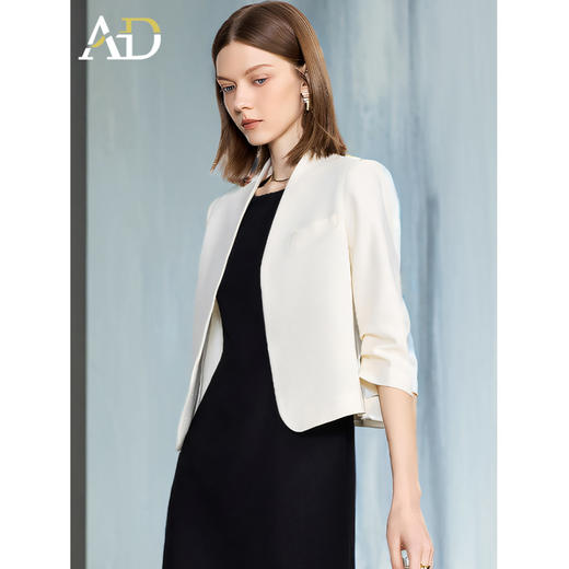 AD高端精致西装外套女2025新款秋季气质女神范职业装短款西服上衣 商品图2