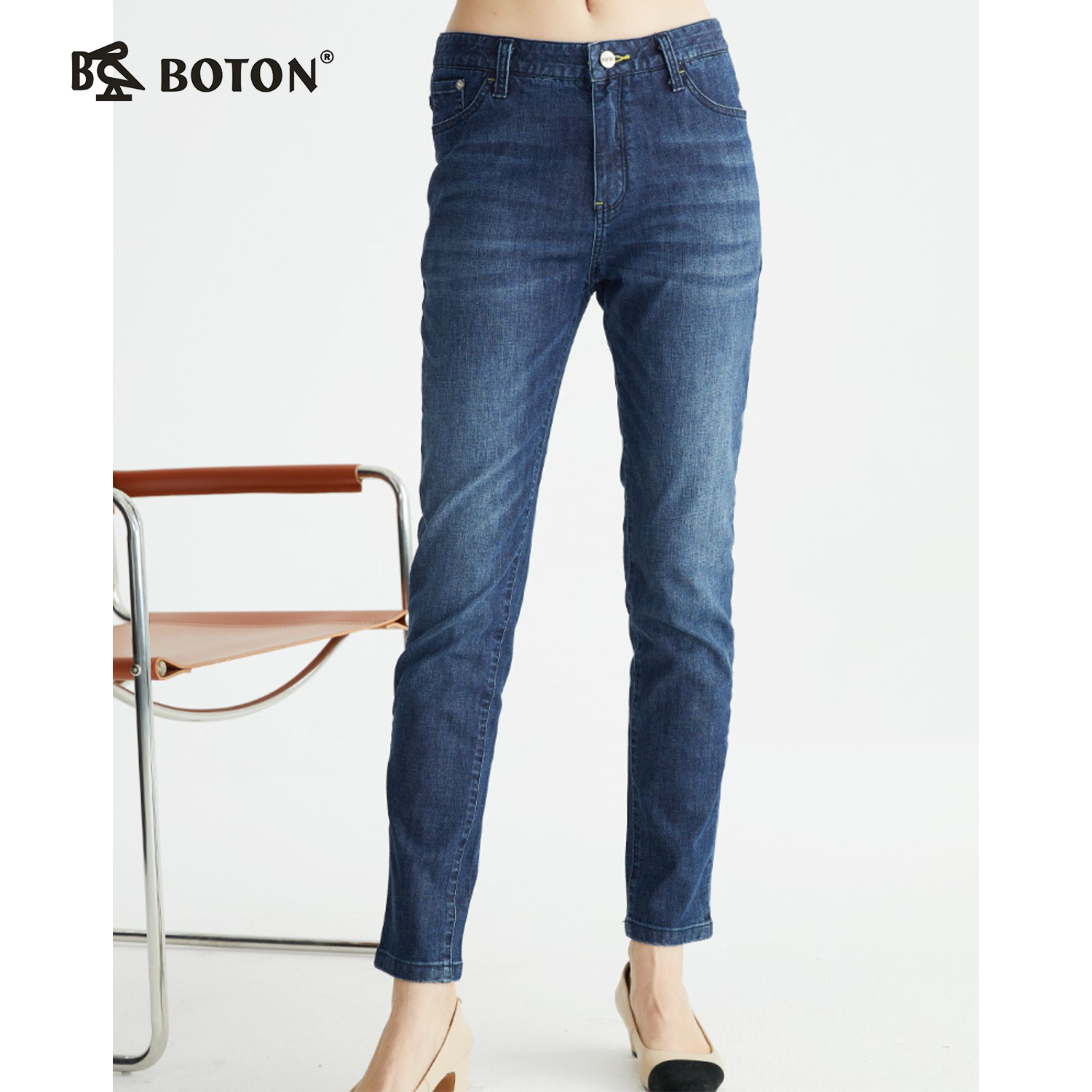 波顿女士夏季薄款高端牛仔裤新款中高腰显瘦直筒胶原蛋白裤子LE265122