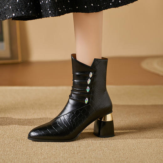 【预售5天】法式粗跟短靴，时尚方头单靴加绒显瘦百搭高跟马丁靴SY&613 商品图1